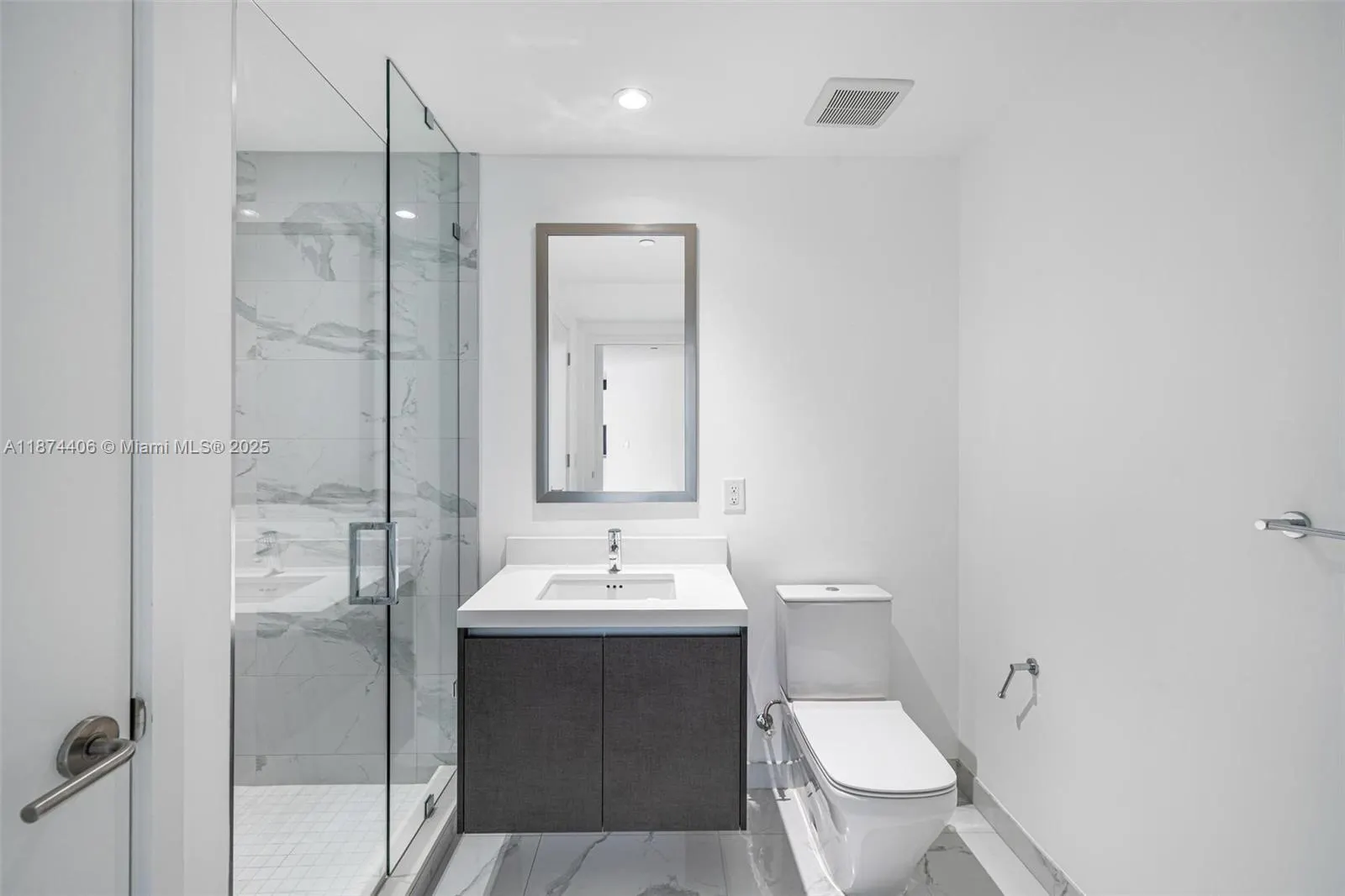 851 NE 1st Ave, #4603