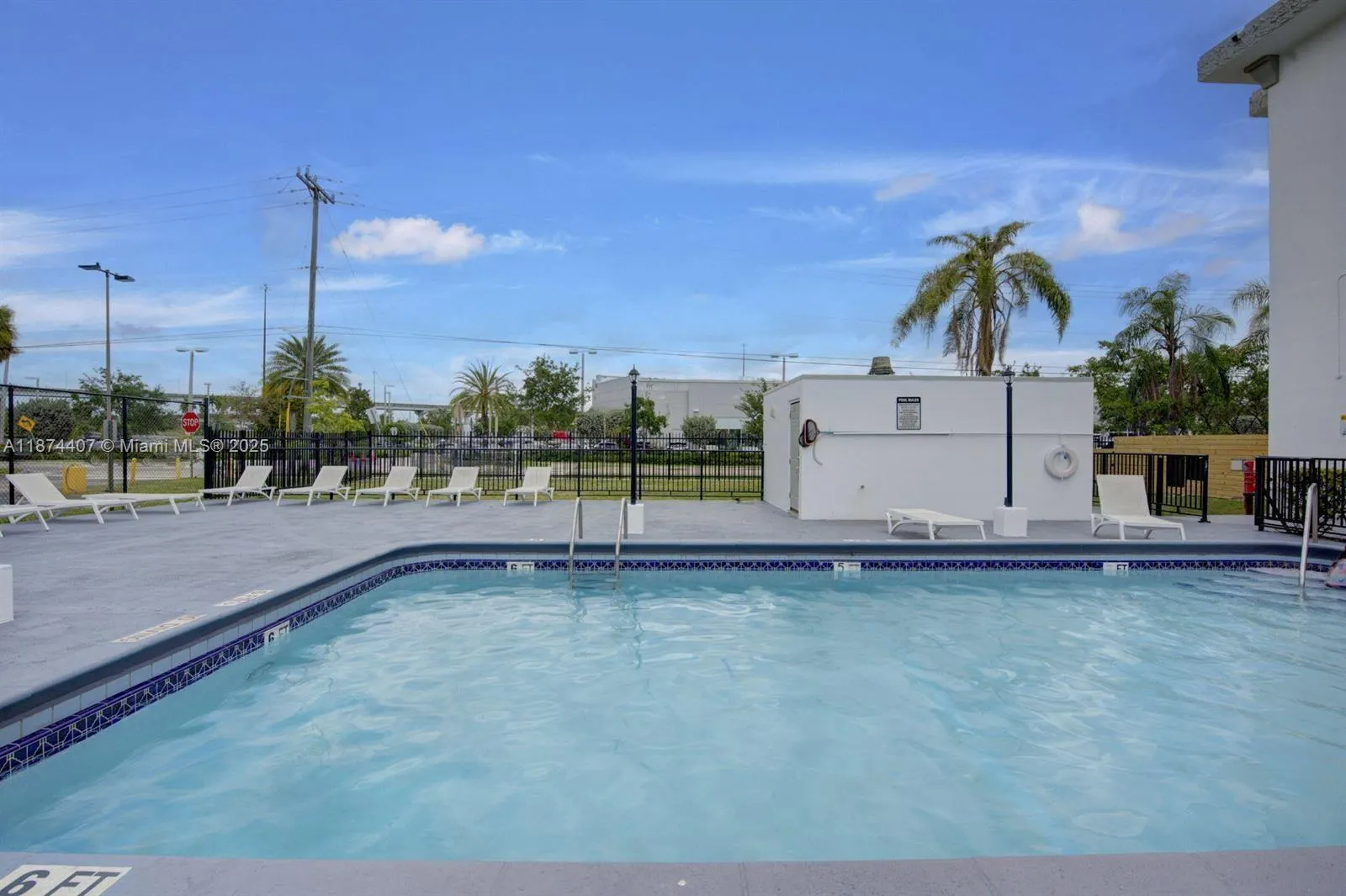 16450 NW 2nd Ave, #212
