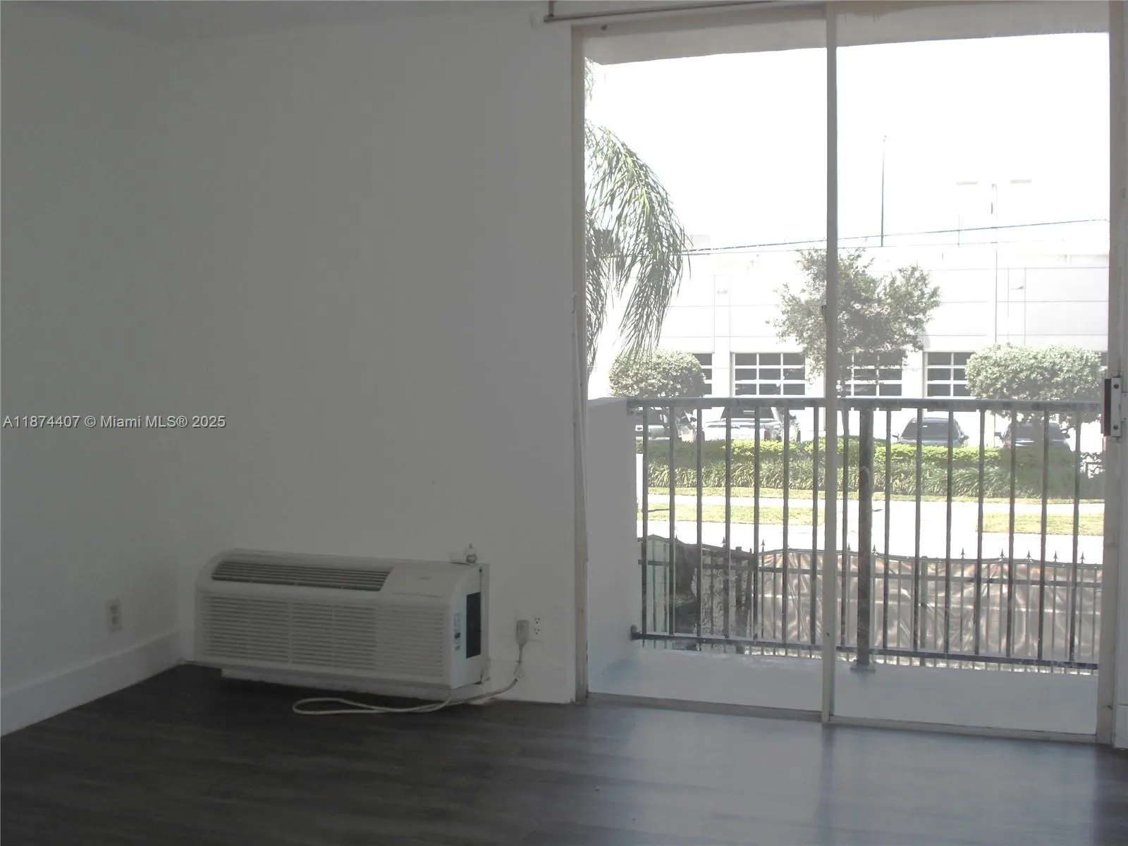 16450 NW 2nd Ave, #212
