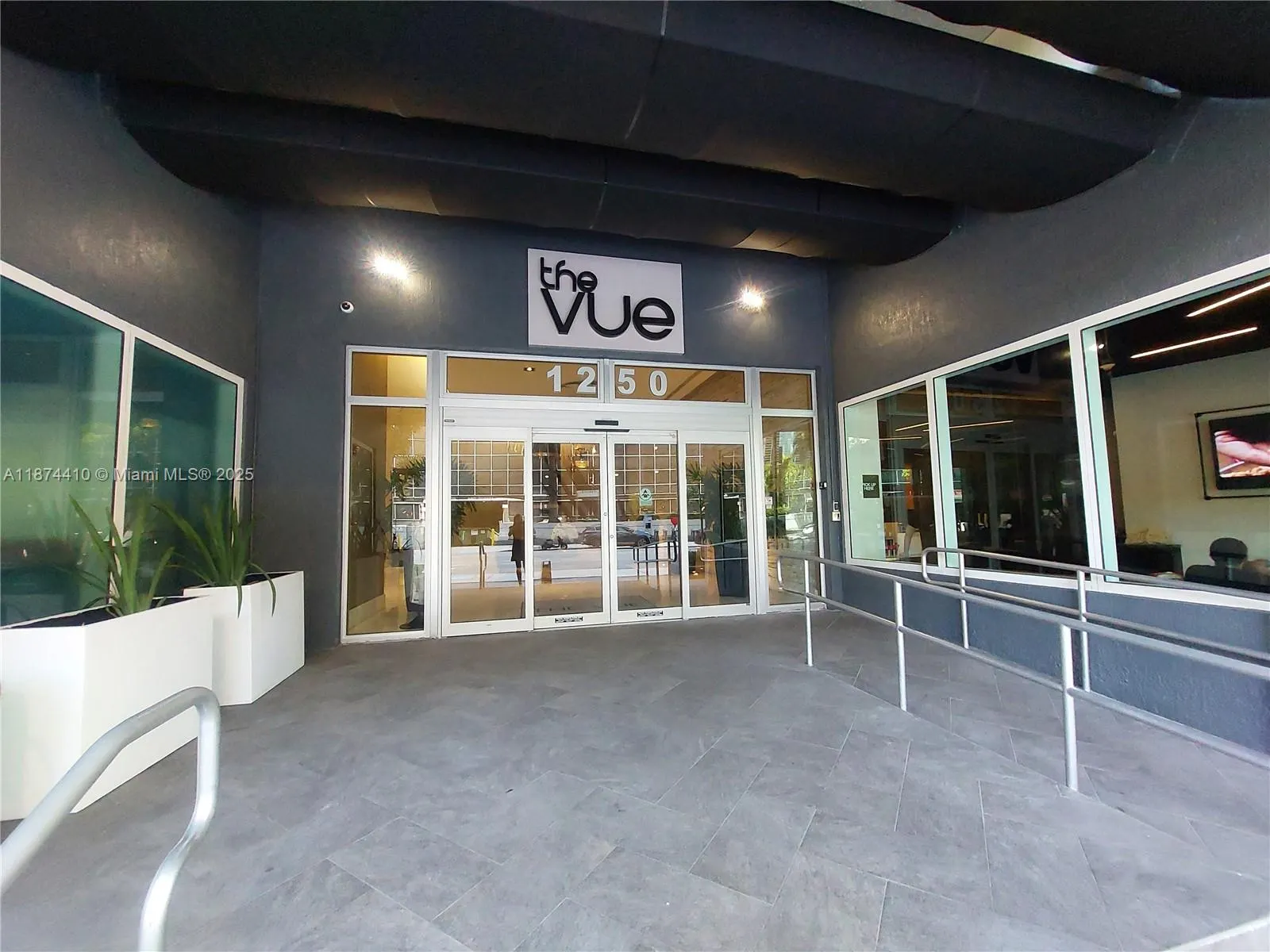 1250 S Miami Ave, #2011