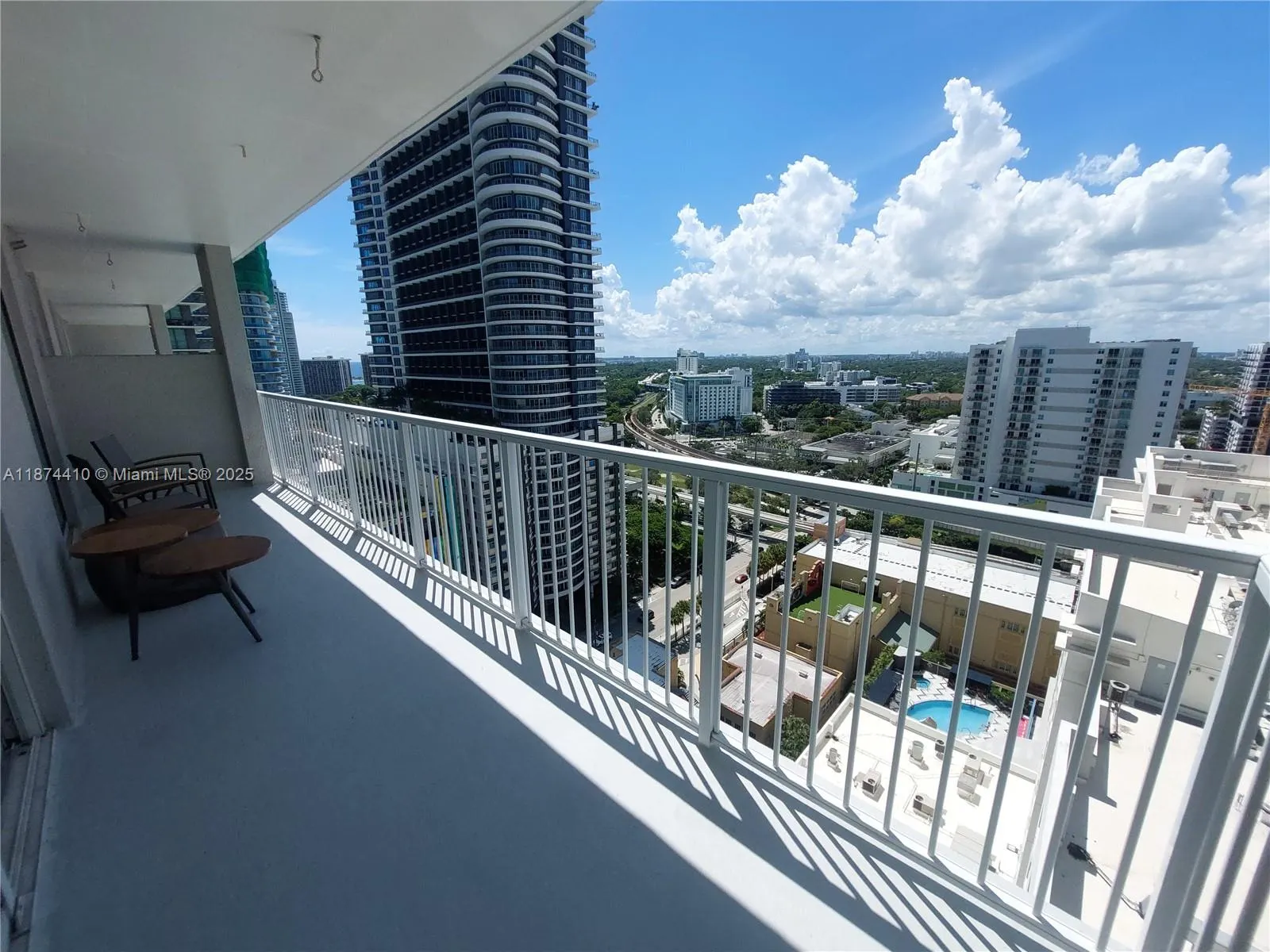 1250 S Miami Ave, #2011