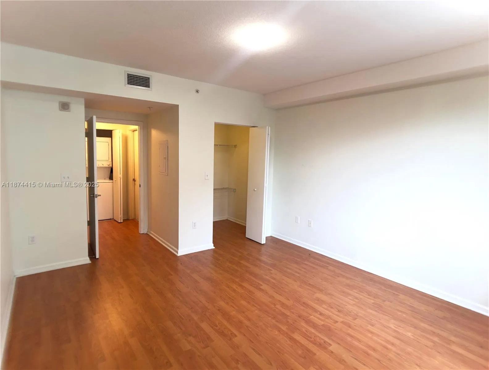 18800 NE 29th Ave, #328