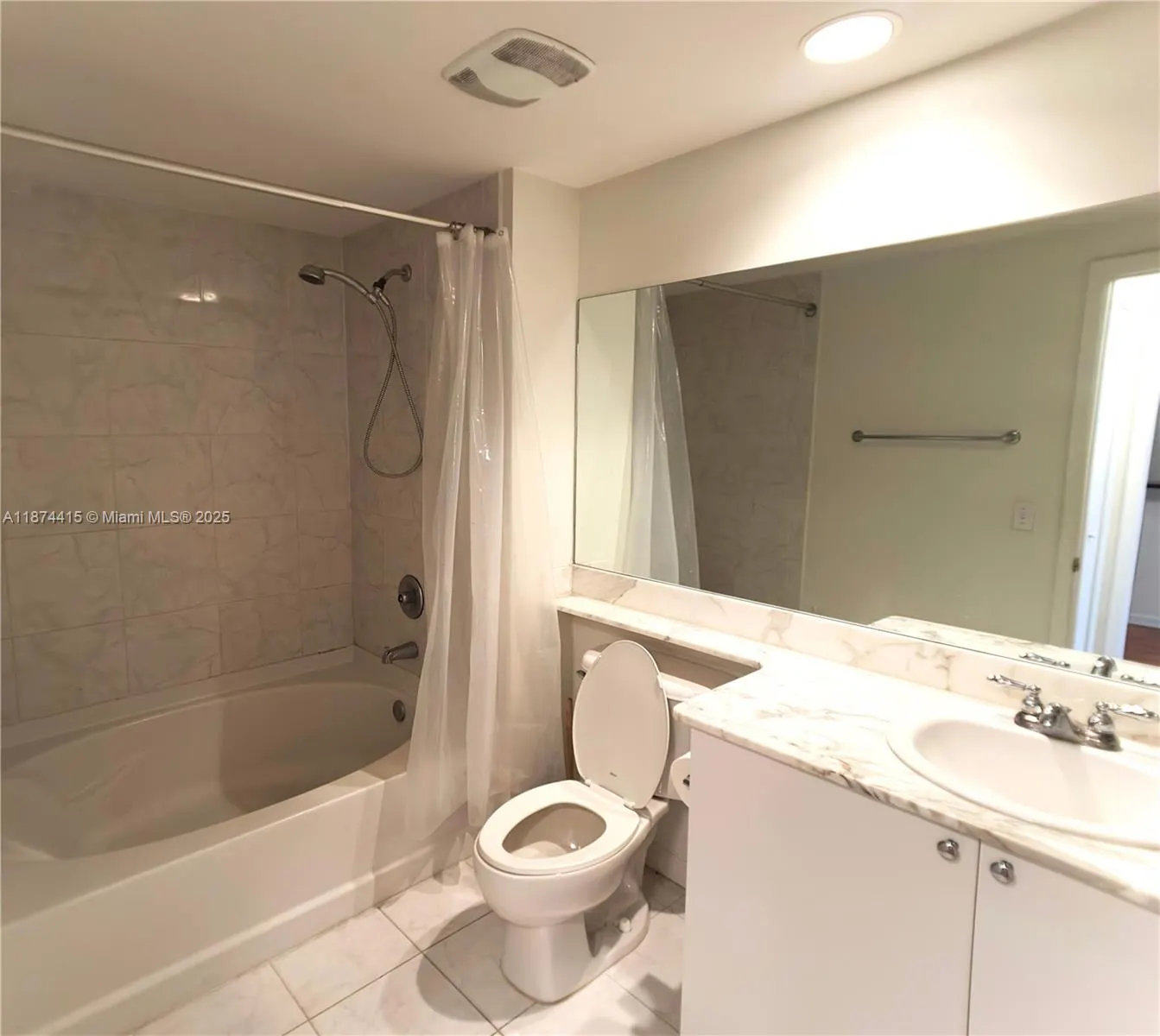 18800 NE 29th Ave, #328