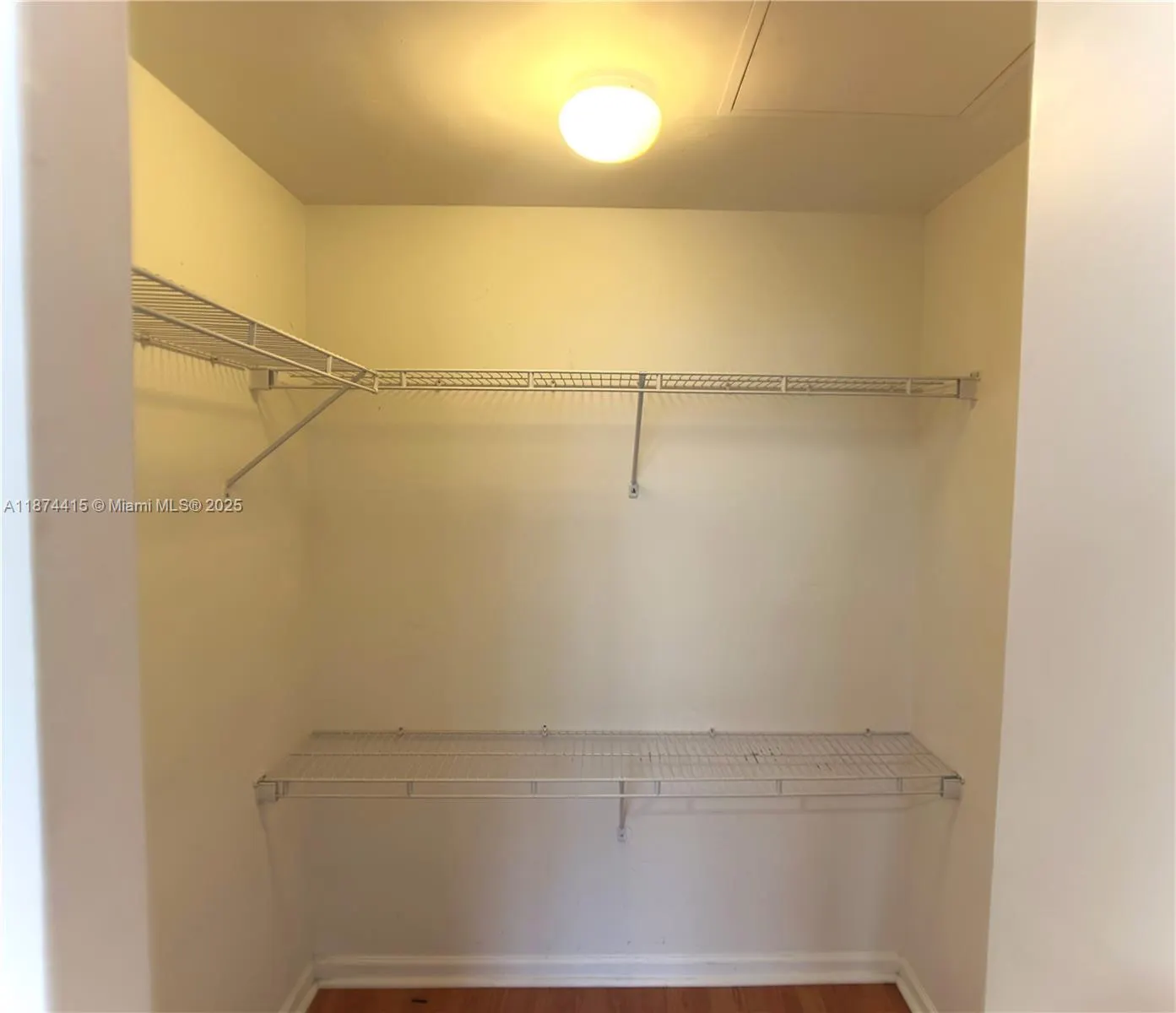 18800 NE 29th Ave, #328
