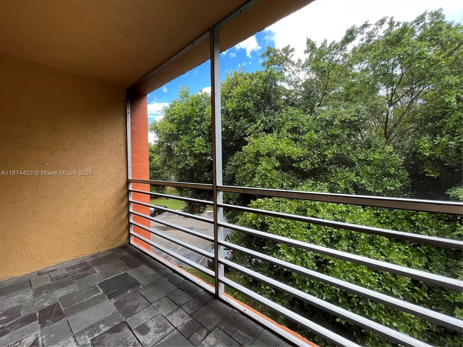 4354 NW 9th Ave, #13-3C