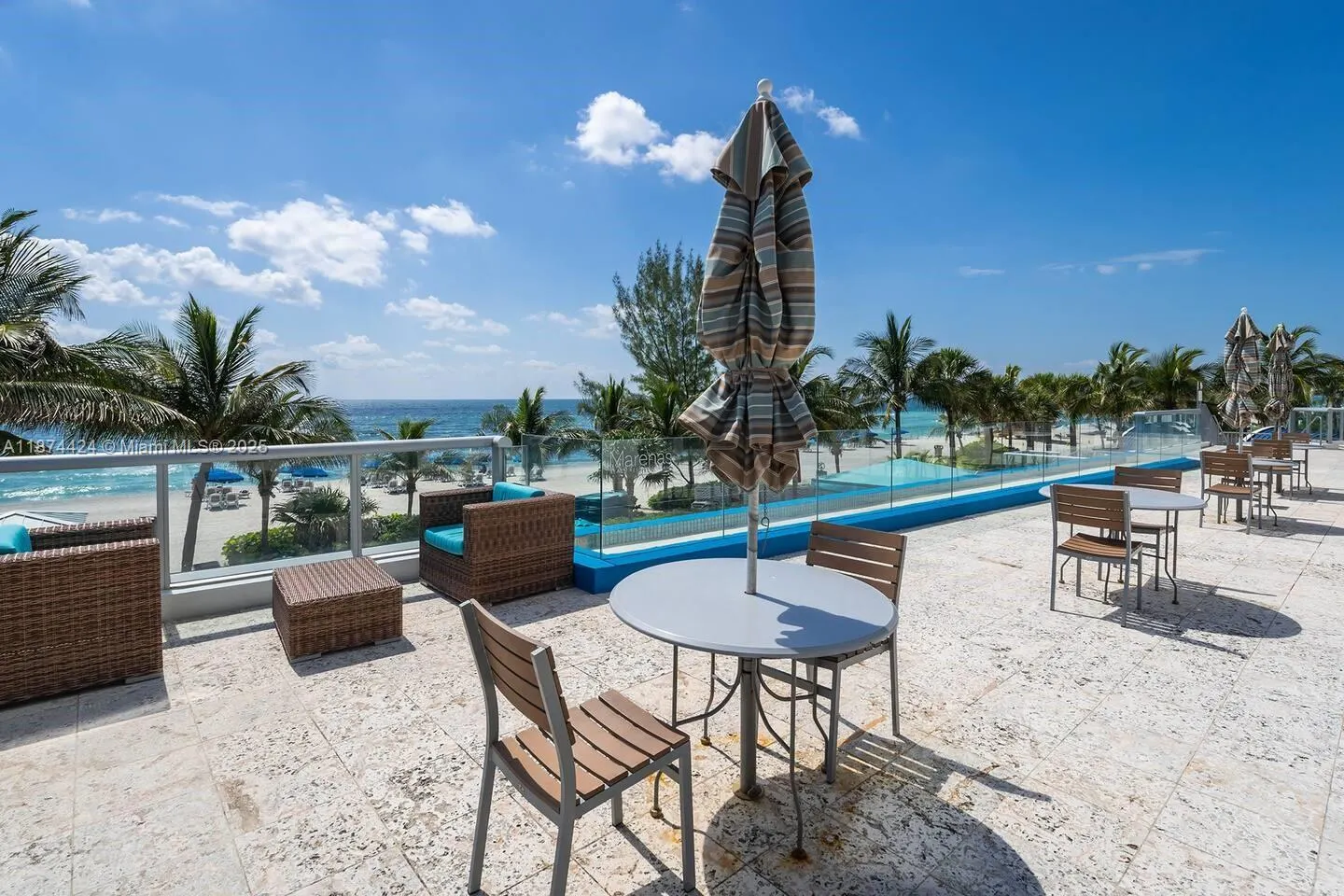18683 Collins Ave, #1609