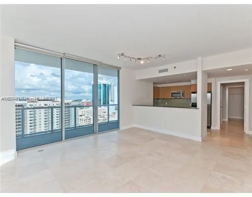 1050 Brickell Ave, #1514