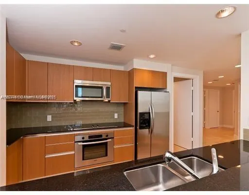 1050 Brickell Ave, #1514