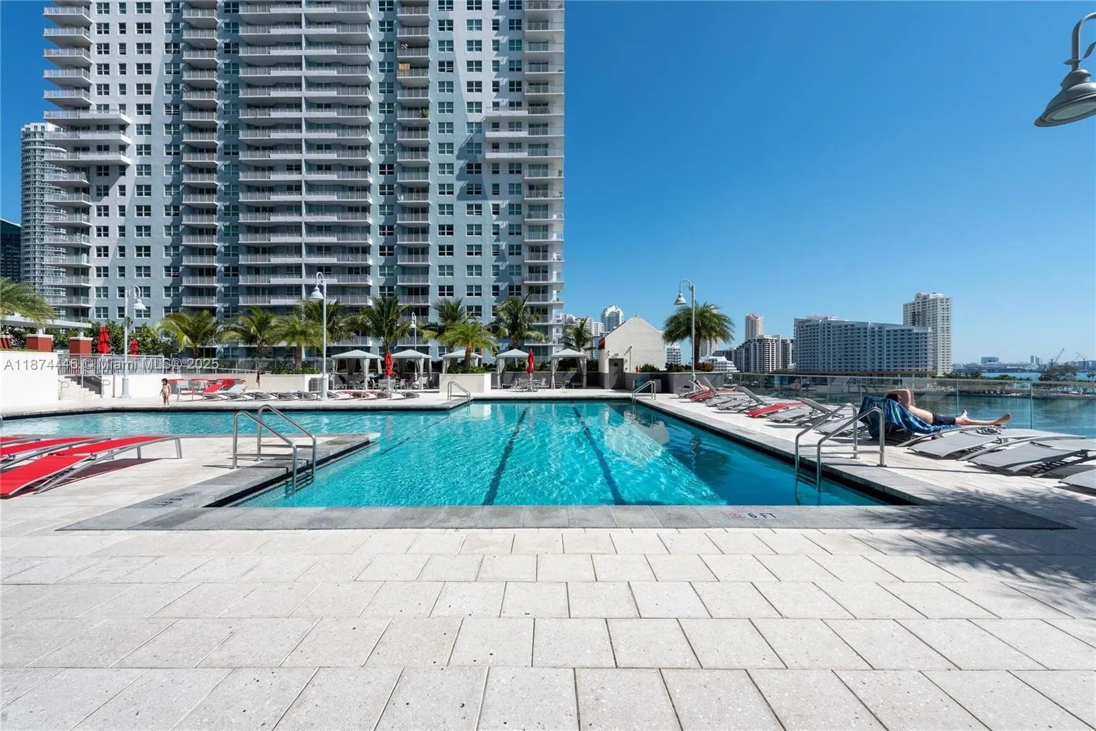 1155 Brickell Bay Dr, #609