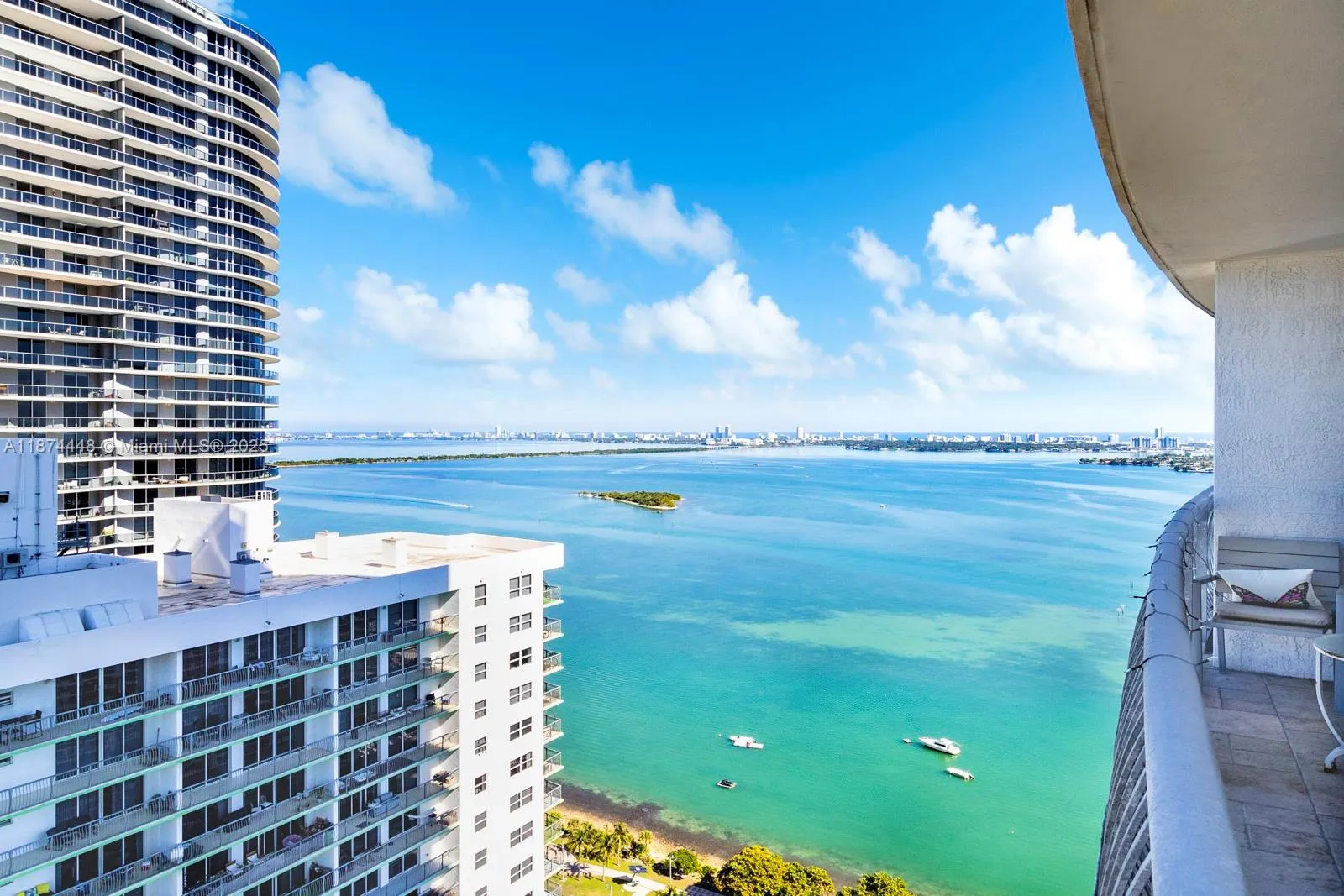 1750 N Bayshore Dr, #4109