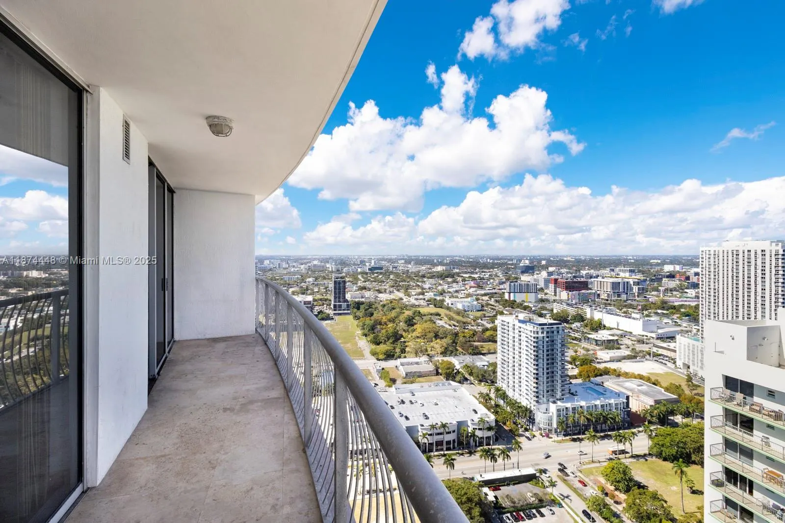 1750 N Bayshore Dr, #4109