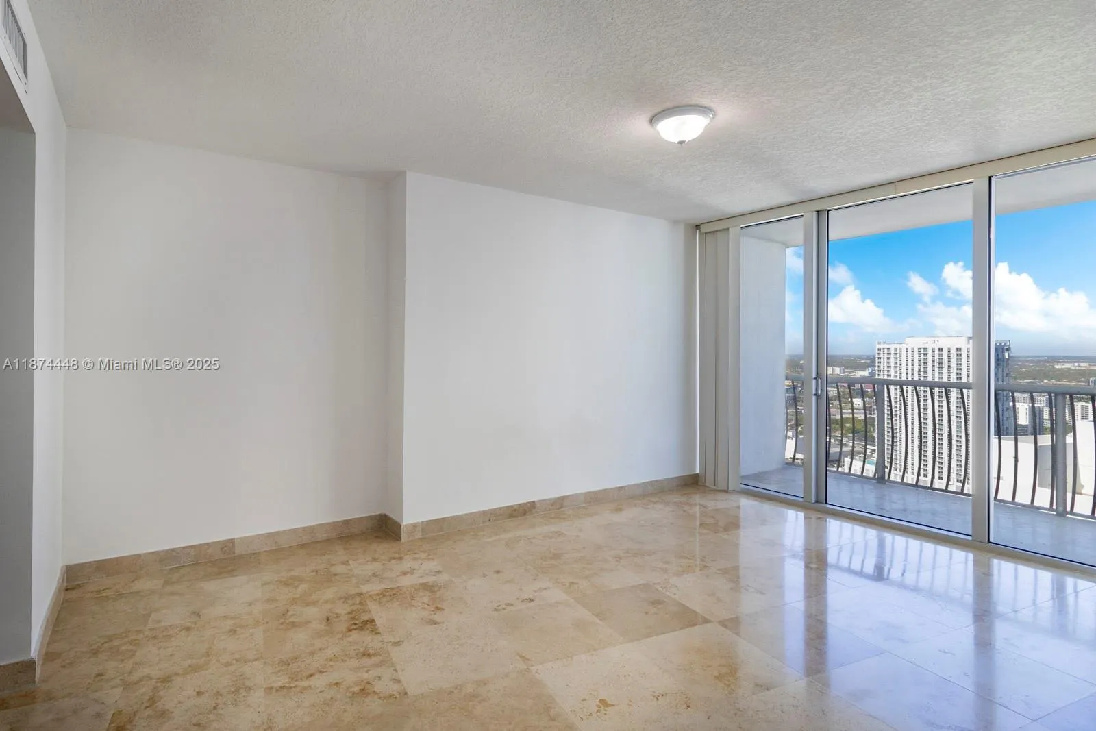 1750 N Bayshore Dr, #4109