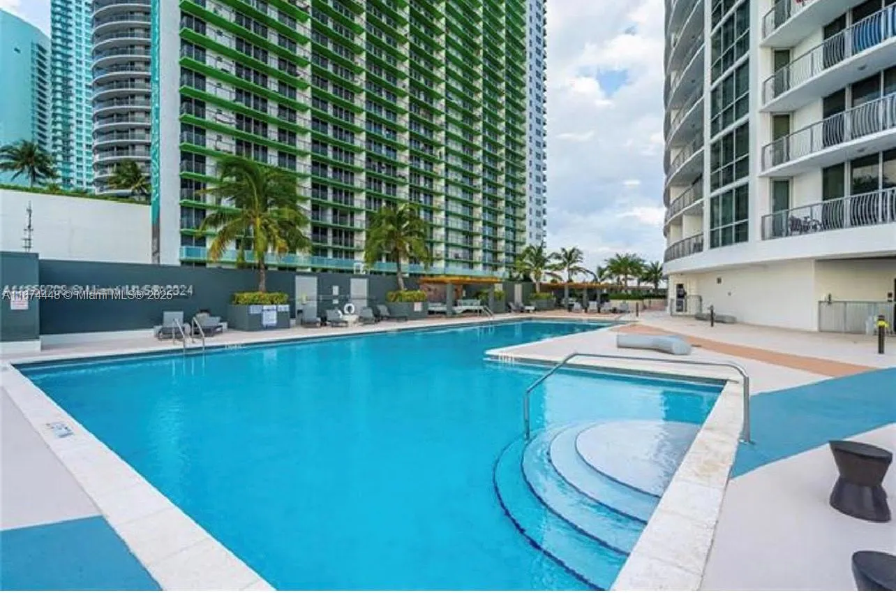 1750 N Bayshore Dr, #4109