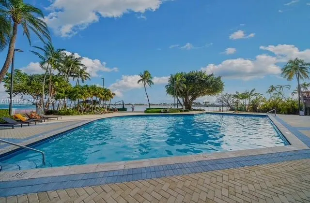 2451 Brickell Ave, #7P