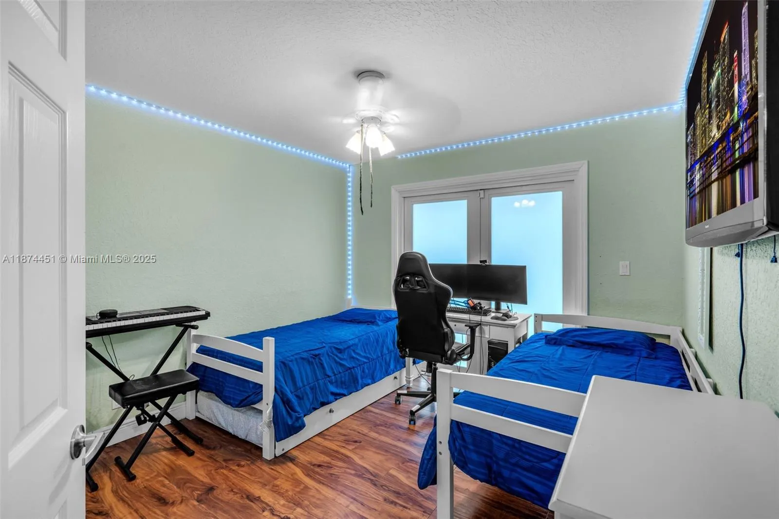 1708 NW 126th Dr