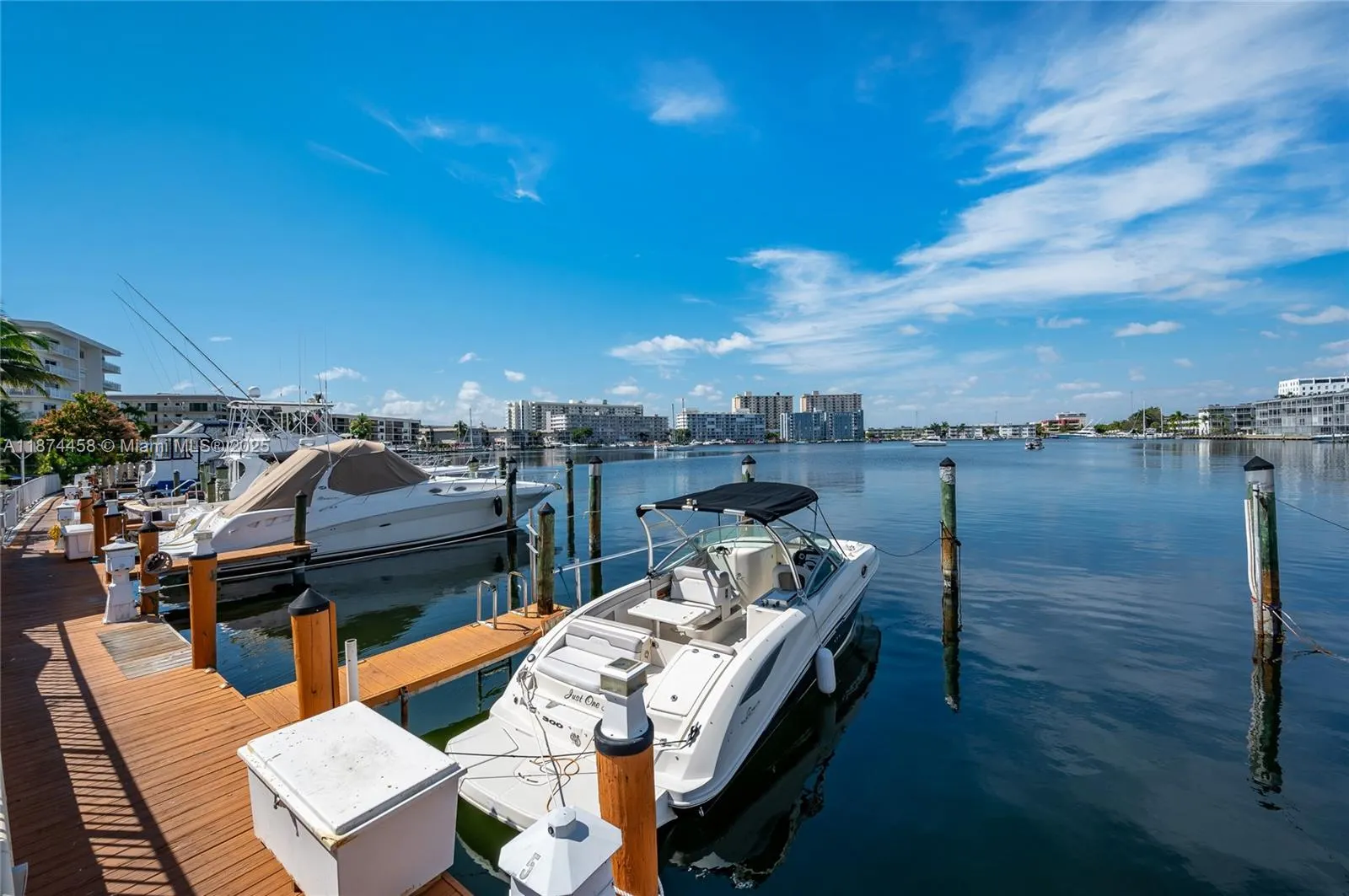 100 Golden Isles Dr, #104
