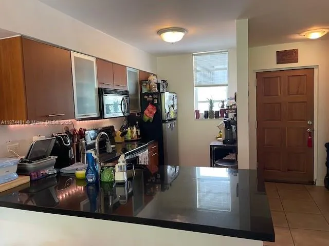 750 NE 64th St, #B401