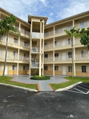 6940 NW 179th St, #306-7