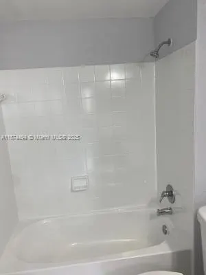 6940 NW 179th St, #306-7