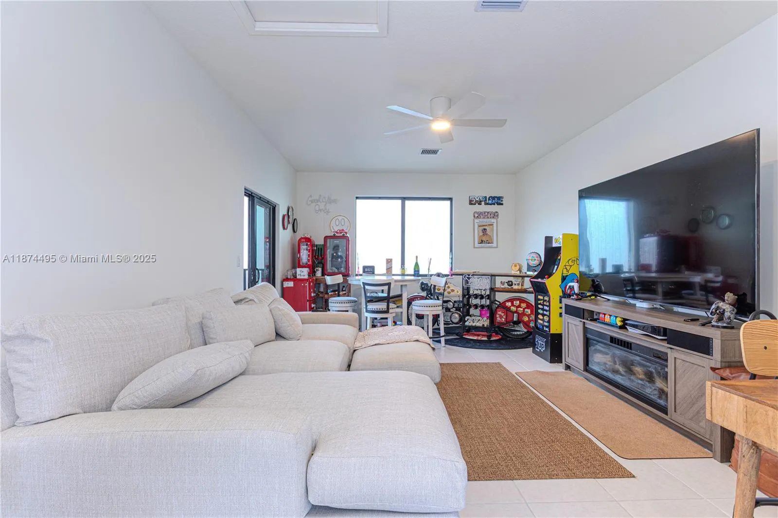 4260 NW 82nd Ave