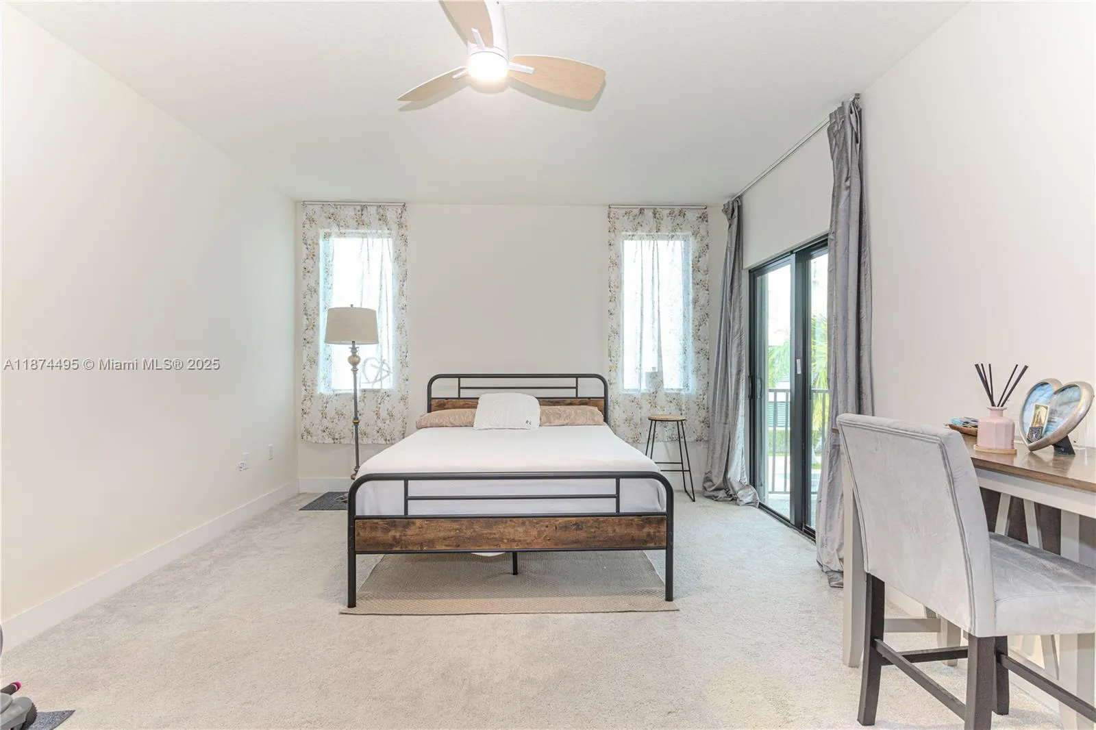 4260 NW 82nd Ave