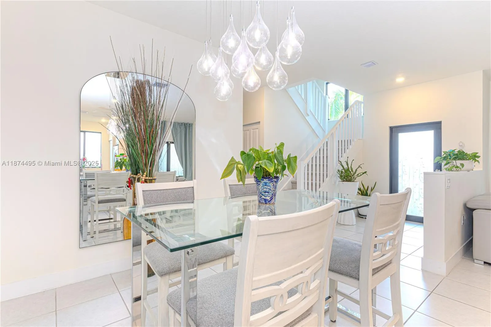 4260 NW 82nd Ave
