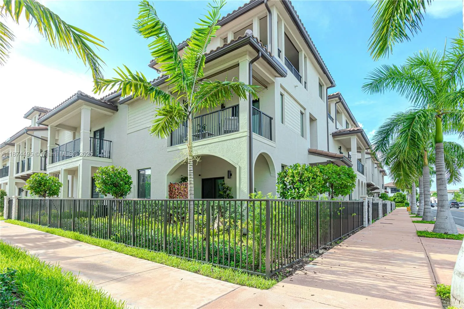 4260 NW 82nd Ave