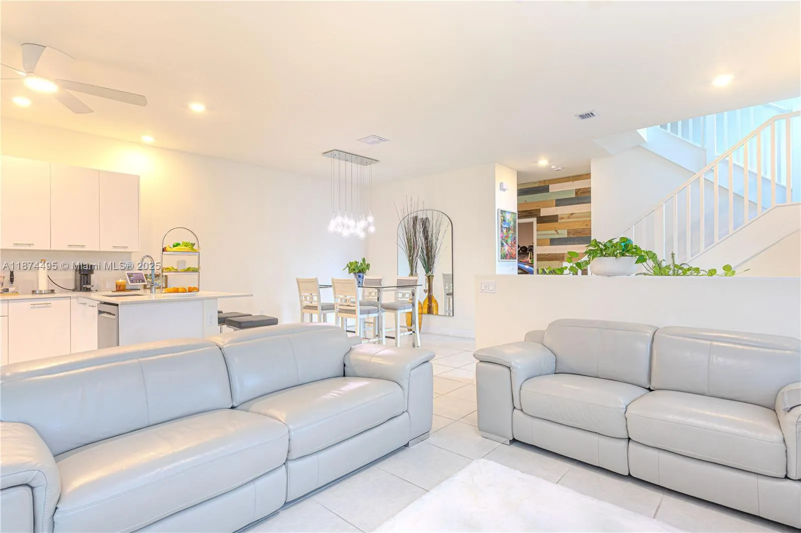 4260 NW 82nd Ave