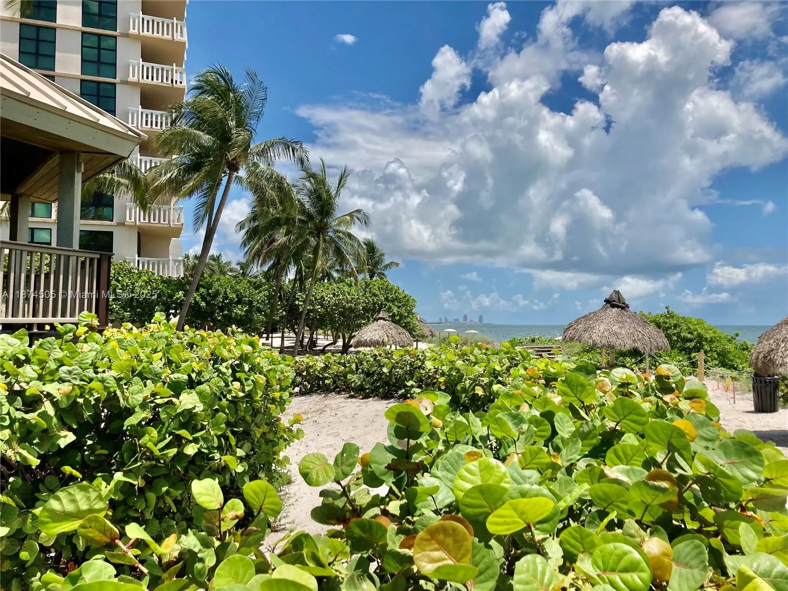 1111 Crandon Blvd, #B606