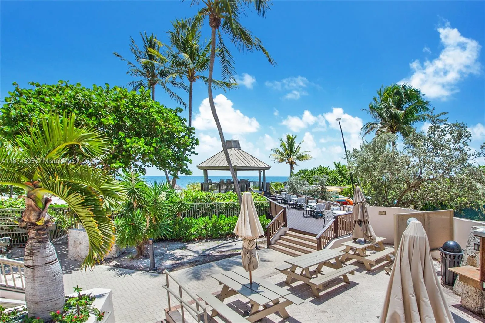 1111 Crandon Blvd, #B606