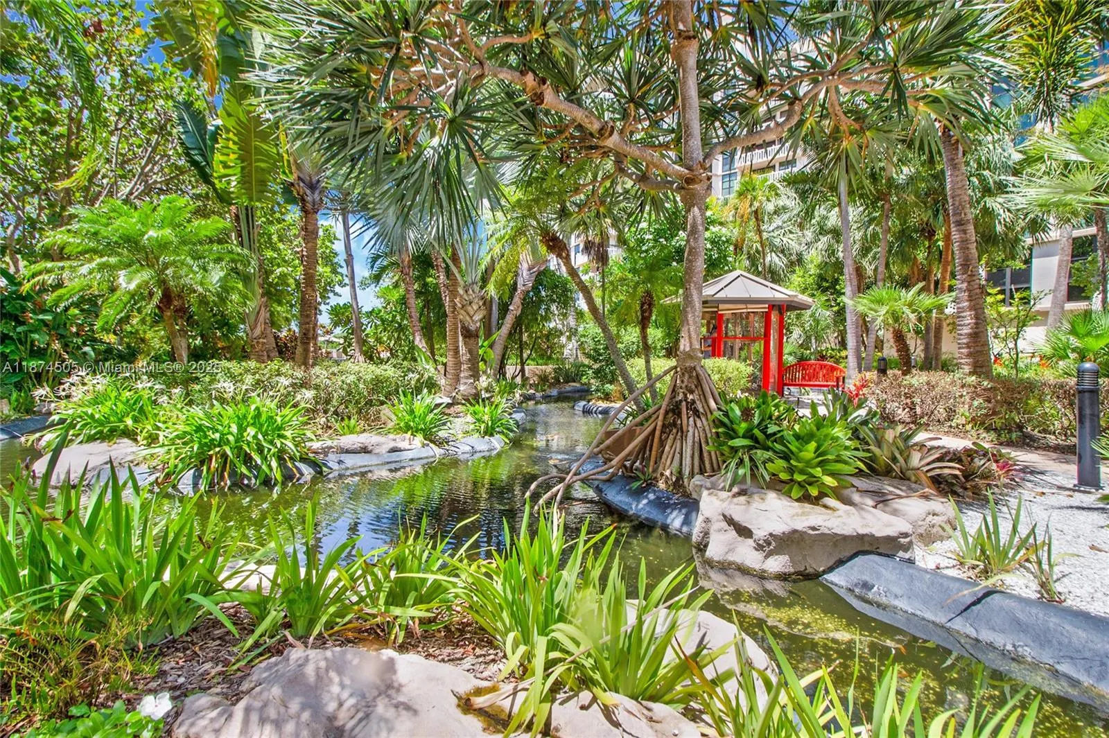 1111 Crandon Blvd, #B606