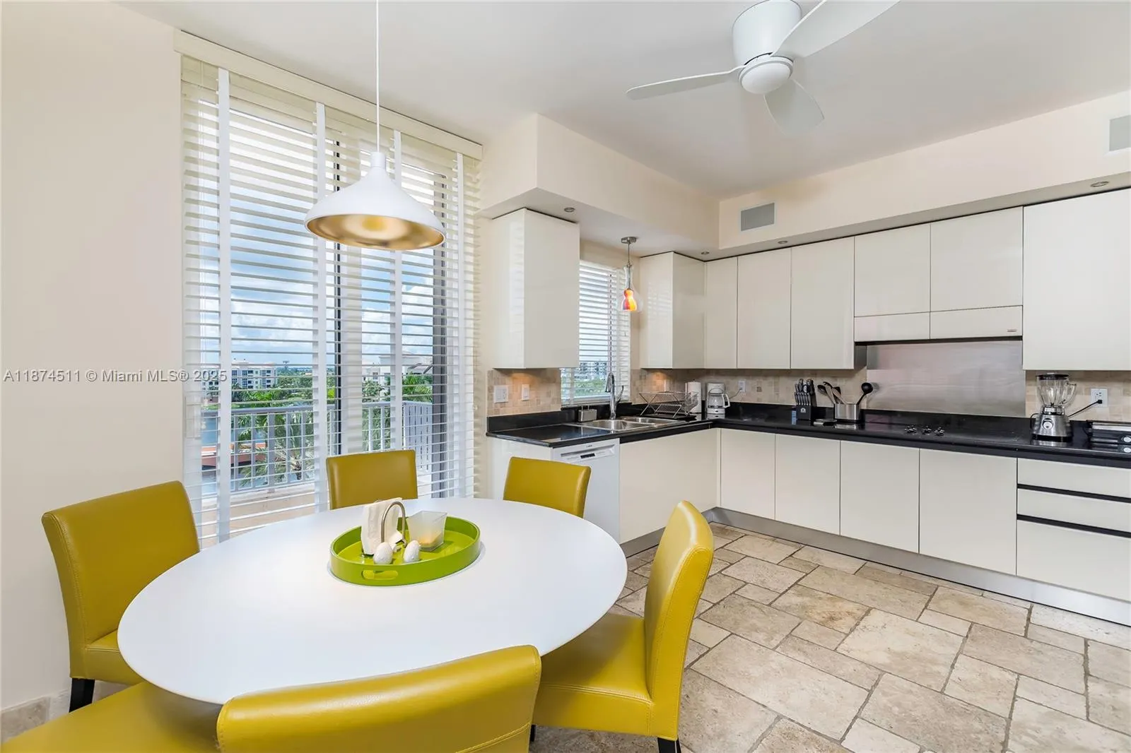 785 Crandon Blvd, #603