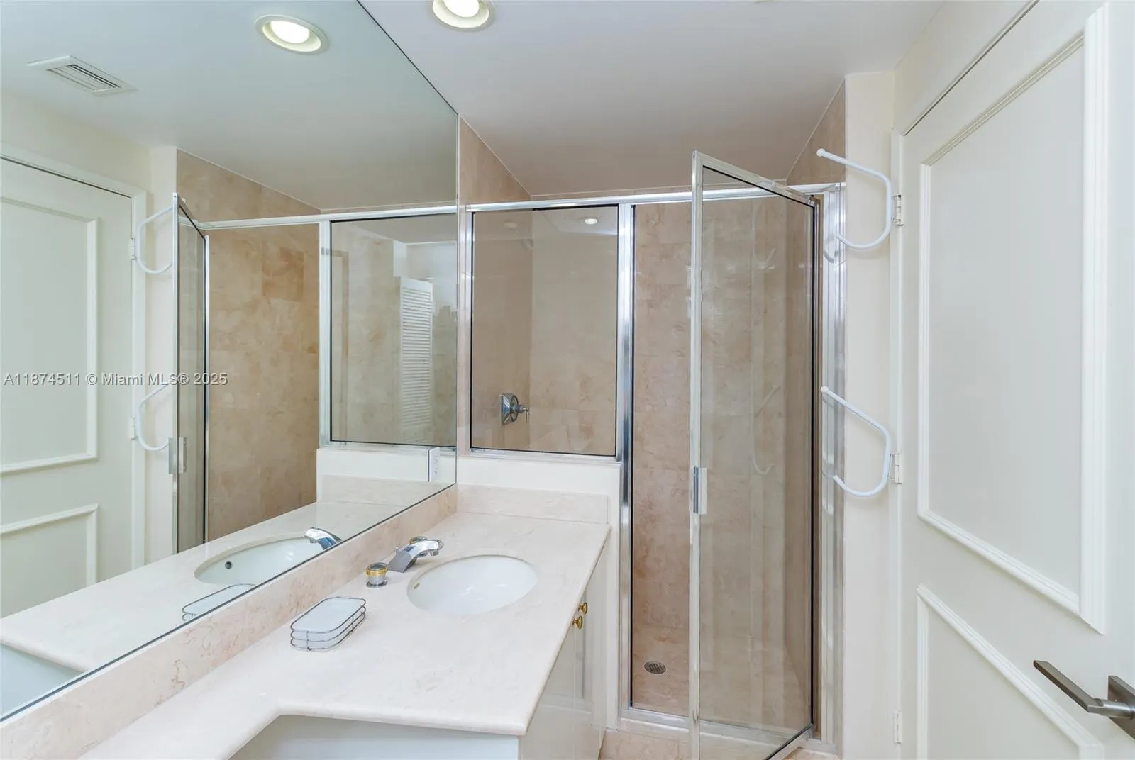 785 Crandon Blvd, #603