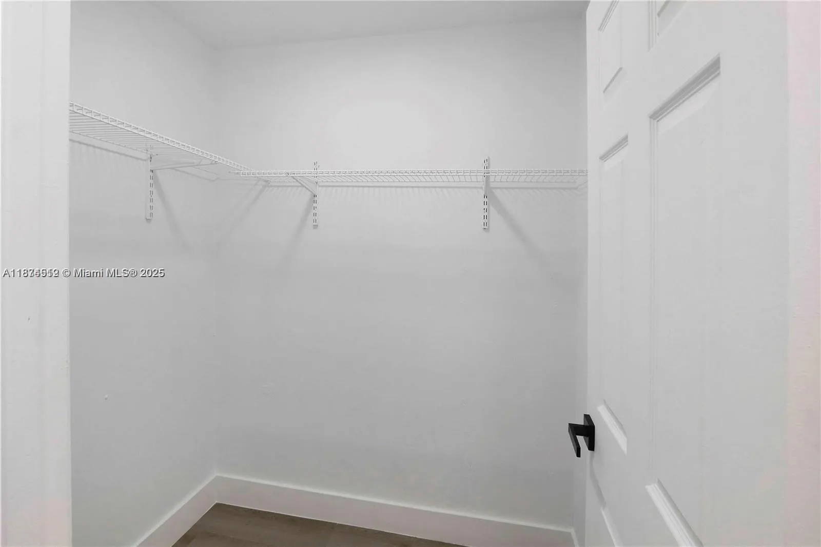 610 NW 38th Ct, #NW