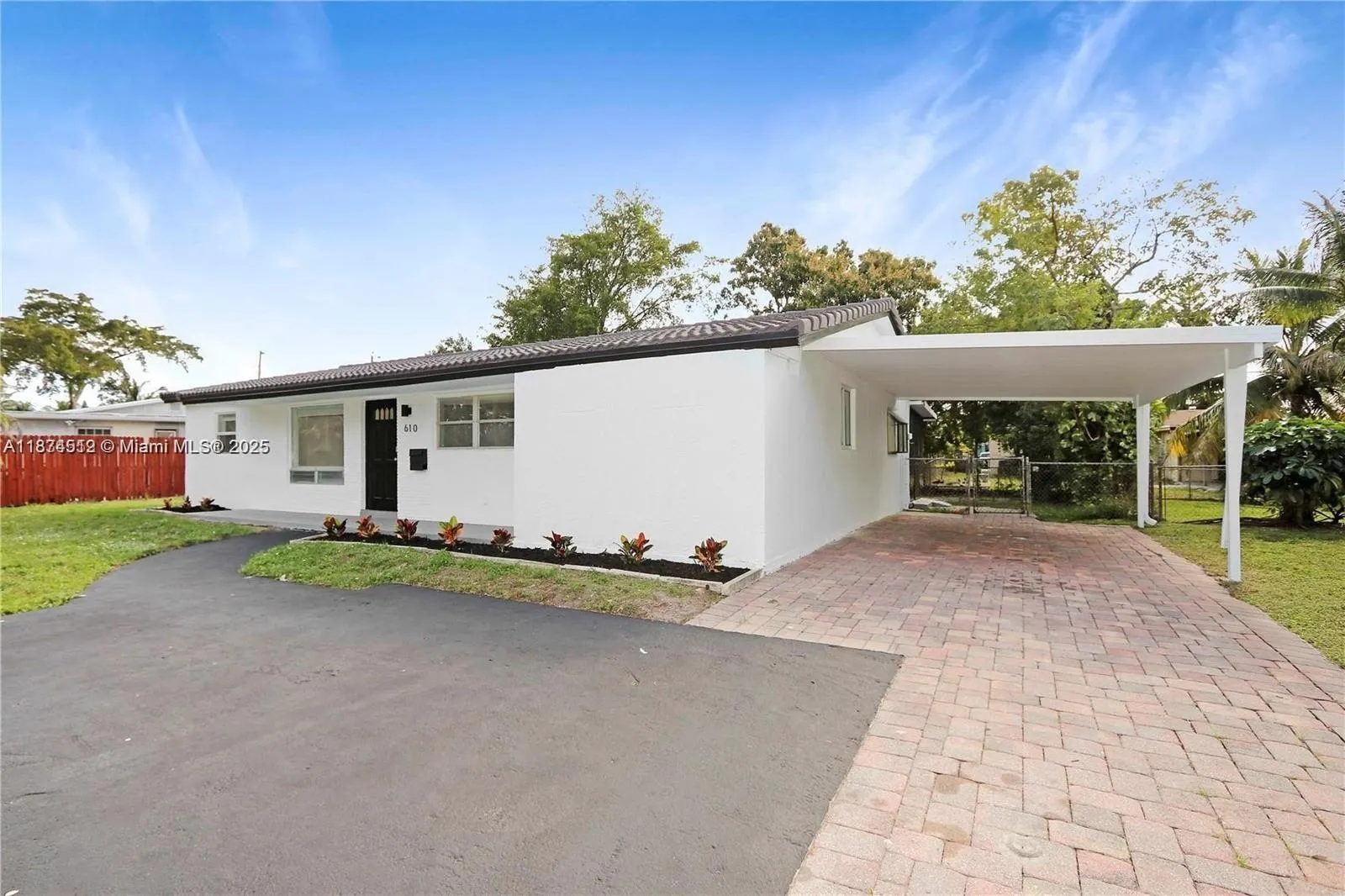 610 NW 38th Ct, #NW