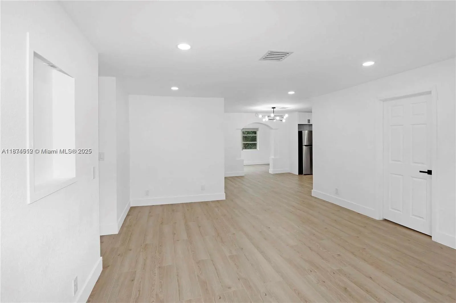 610 NW 38th Ct, #NW
