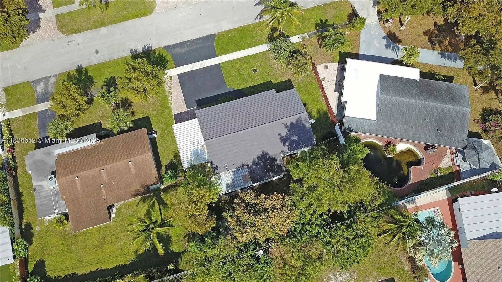 610 NW 38th Ct, #NW