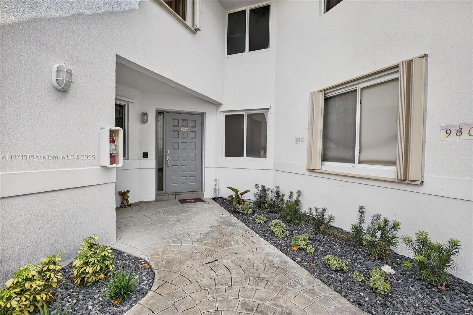 984 NW 93rd Ave, #18-B