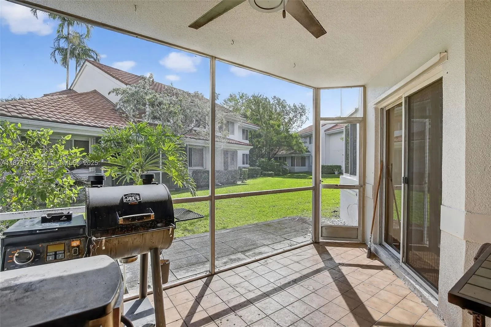 984 NW 93rd Ave, #18-B