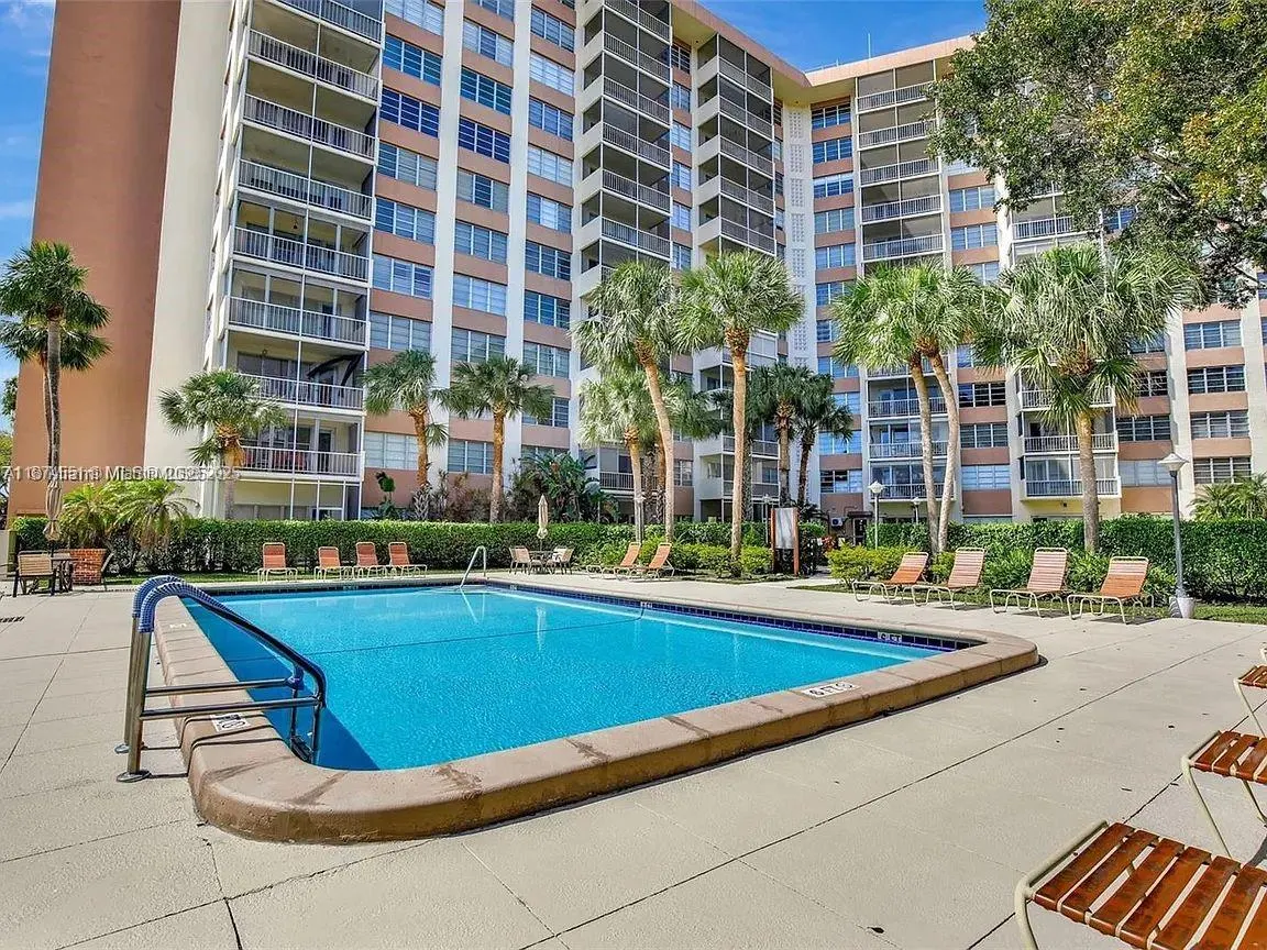 10777 W Sample Rd, #912