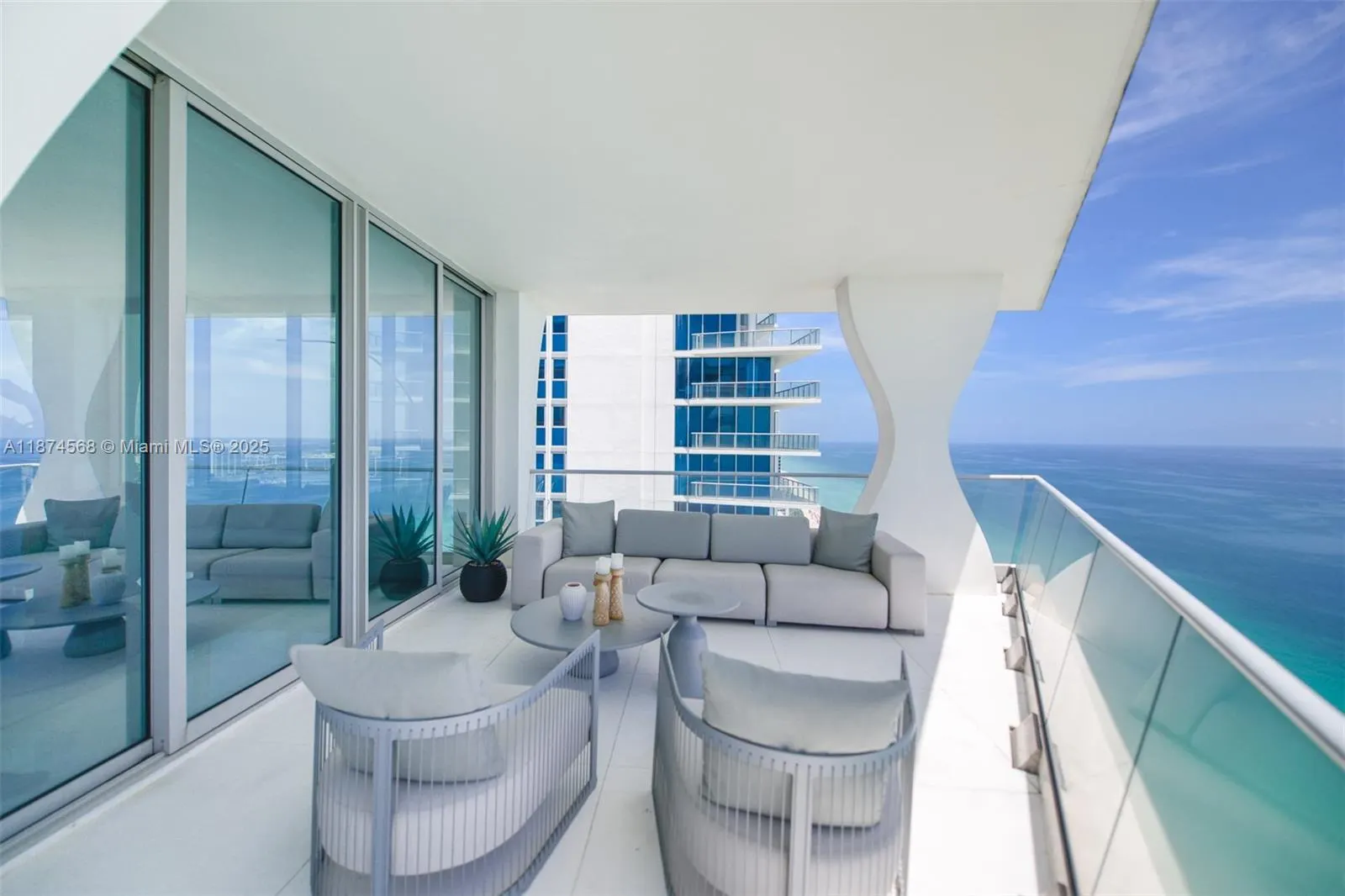 16901 Collins Ave, #4005