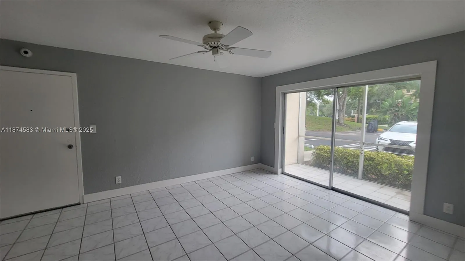 1 Jacaranda Country Club Dr, #104