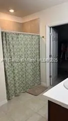 2829 NW 7 TERRACE