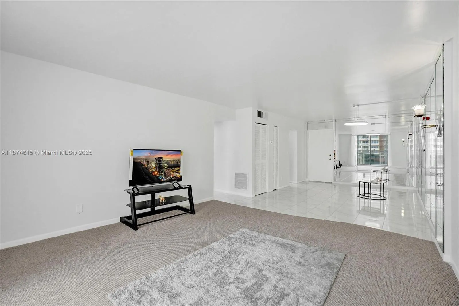 1849 S Ocean Dr, #407