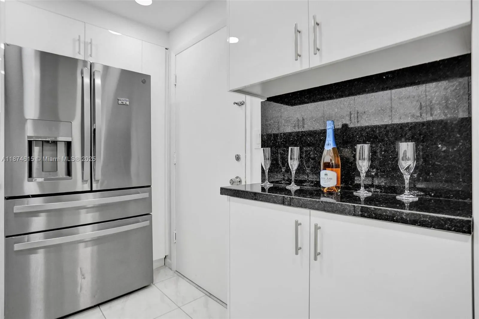 1849 S Ocean Dr, #407