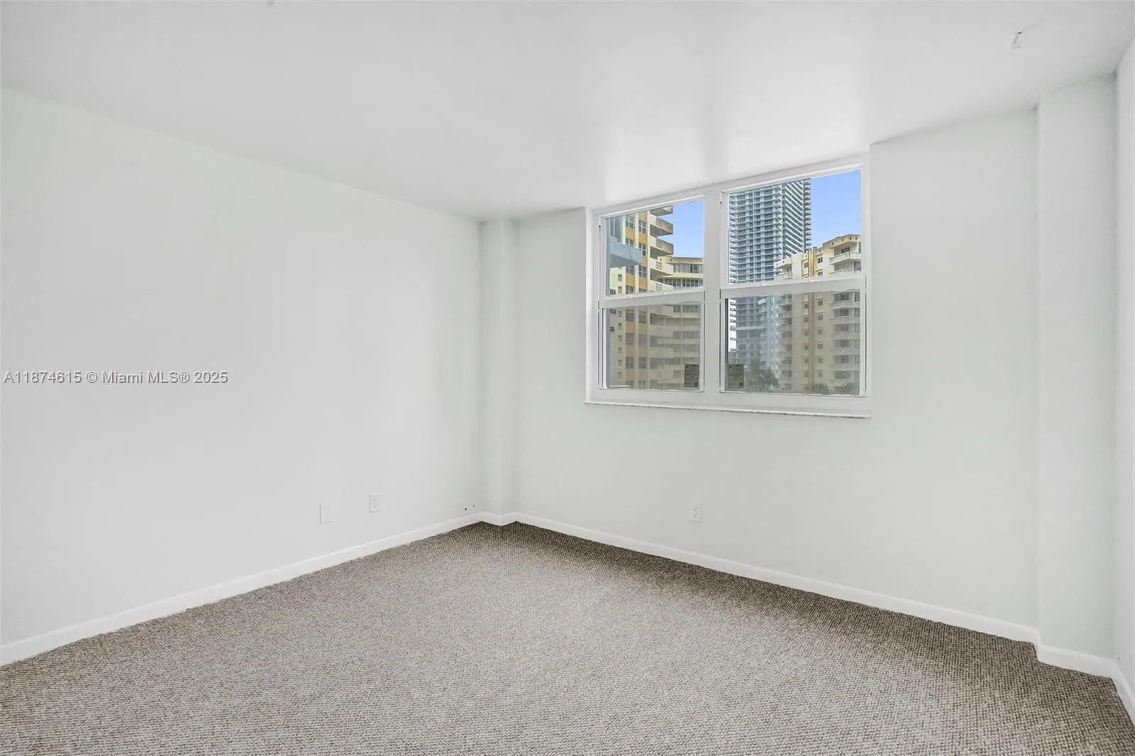 1849 S Ocean Dr, #407