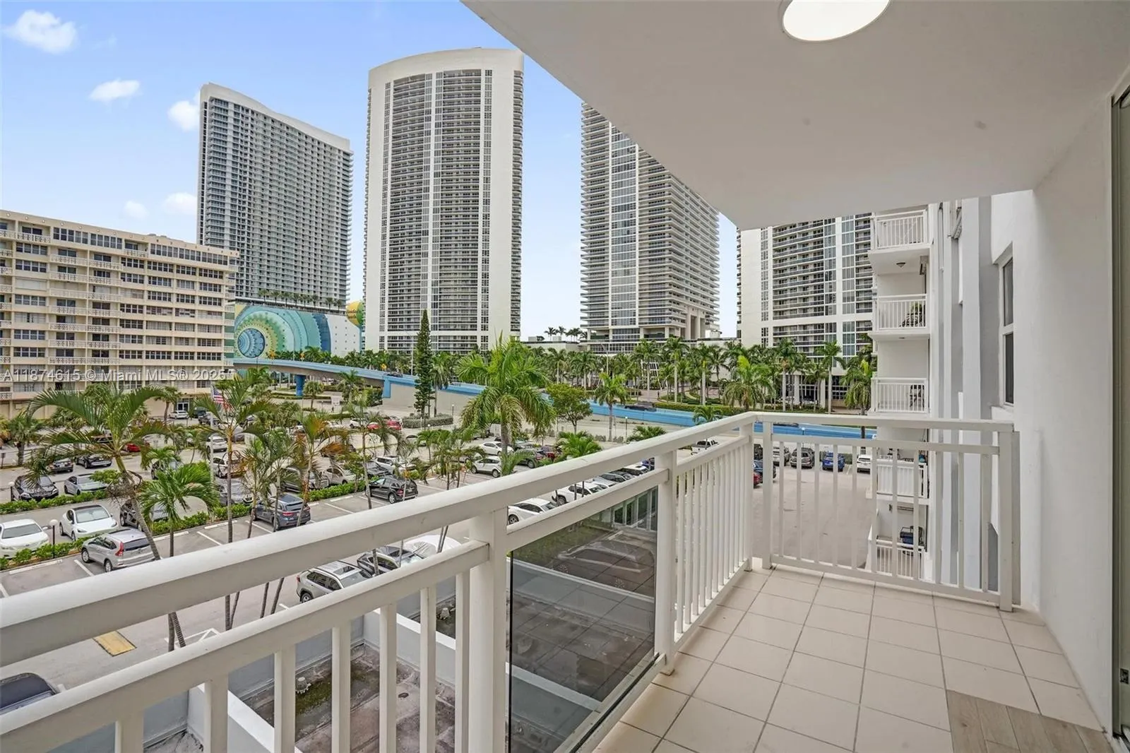 1849 S Ocean Dr, #407