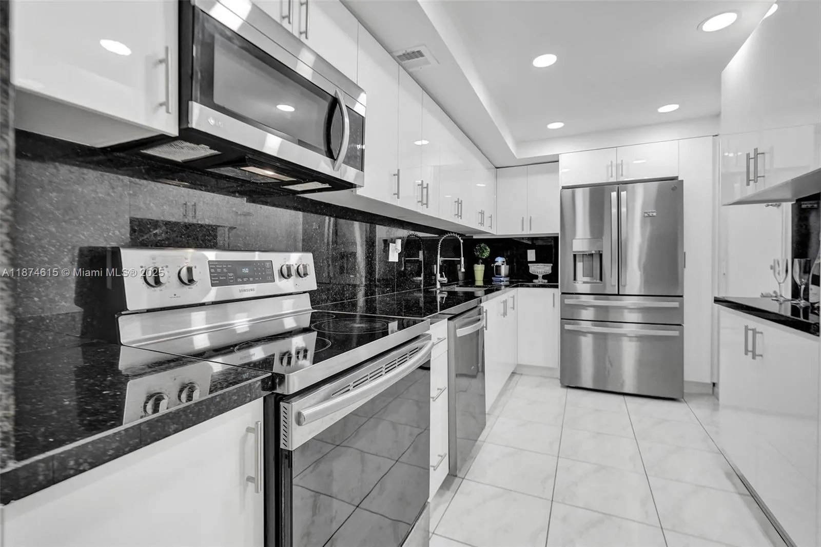 1849 S Ocean Dr, #407