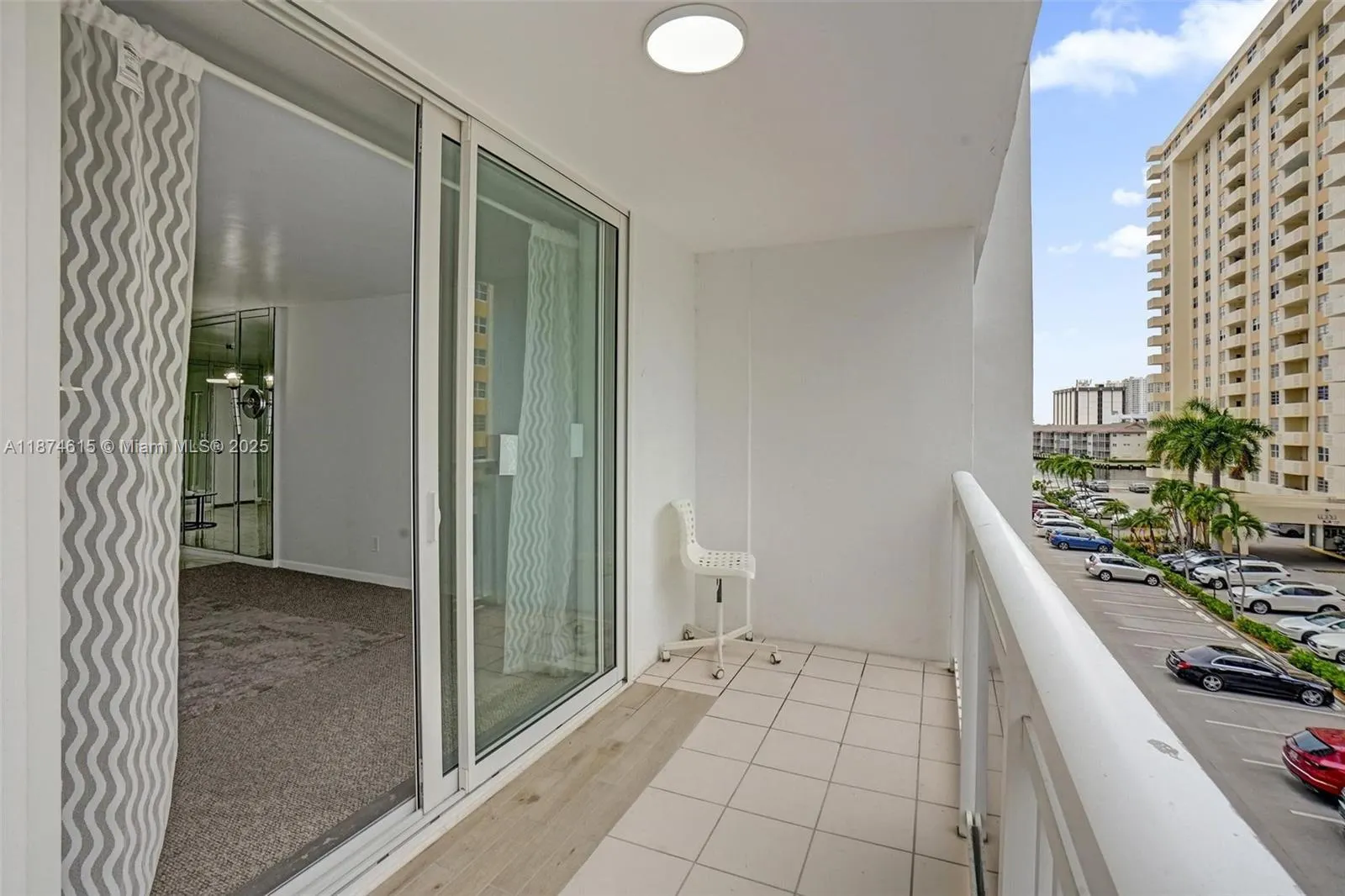 1849 S Ocean Dr, #407