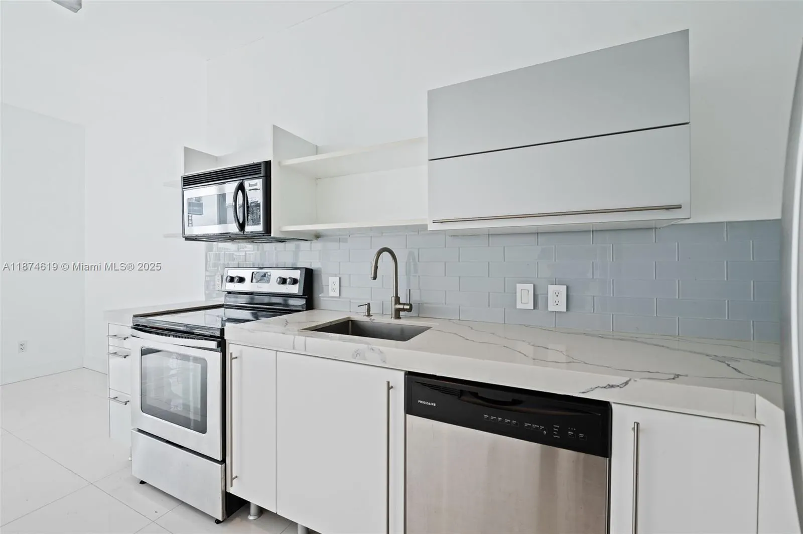690 SW 1st Ct., #2308